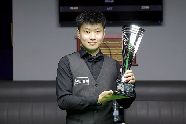 Q Tour赛赵心童连续2站夺冠并打出147 登顶榜首