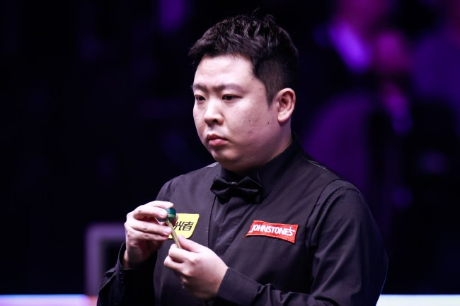 大师赛第4日张安达4-6囧哥 中国选手8强仅剩丁俊晖