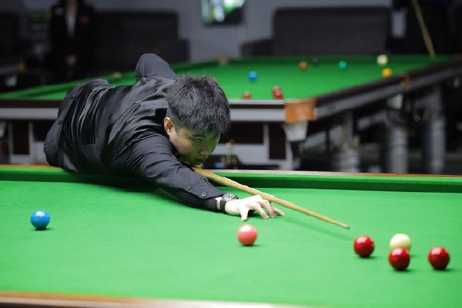 英锦赛资格赛第3日中国7胜4负 赵心童赢复出2连胜